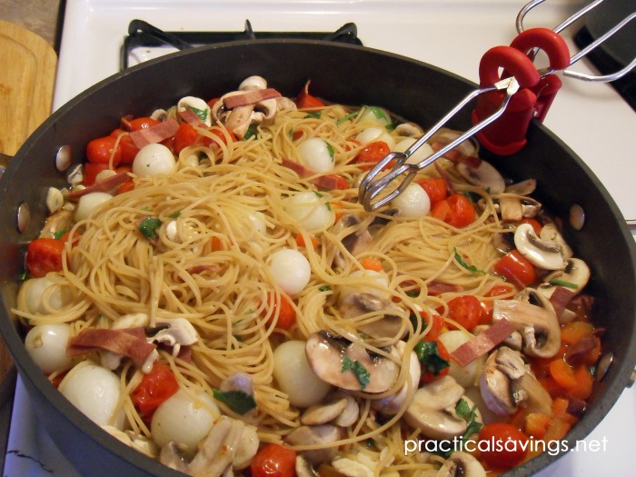 Try this incredibly easy, one pot pasta dish. 